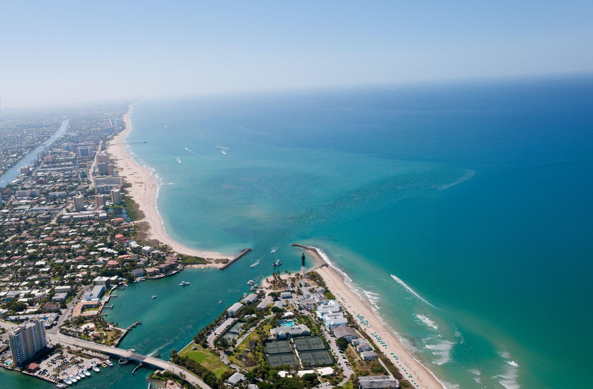 Birds eye view of Boca Raton by the ocean